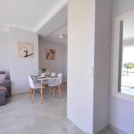 Apartamenty Bryza-Baltyk 아파트