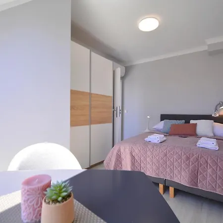 Apartamenty Bryza-Baltyk 슈비노우이스쳬