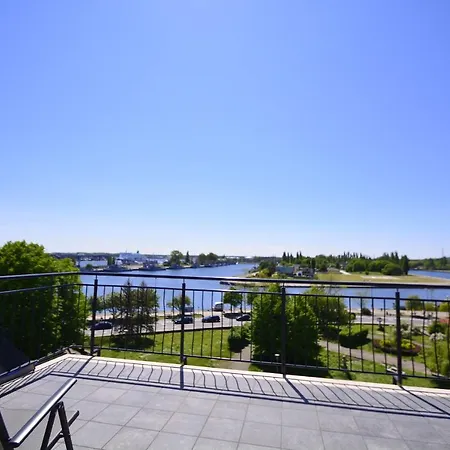 Apartamenty Baltyk - Taras - Widok Na Port - Parking - Apartamenty Bryza شقة سفينويتشي