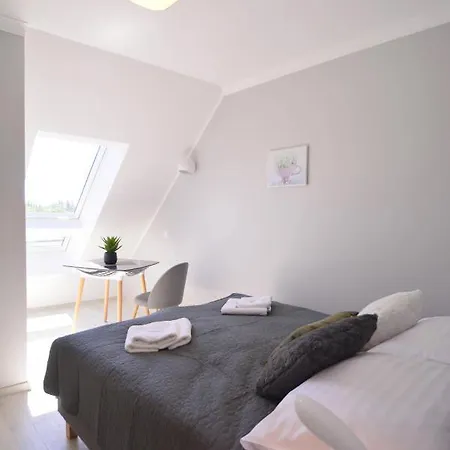 Apartamenty Bryza-Baltyk 아파트 슈비노우이스쳬